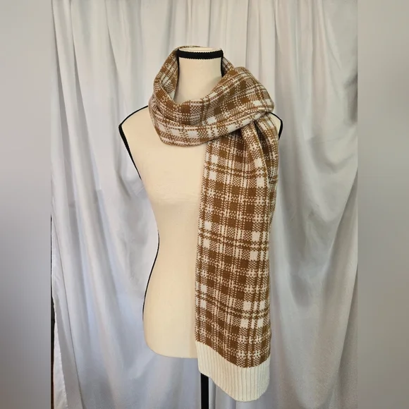 Timberland Buffalo Plaid Knit Scarf Cozy Logo Checkered Tan Cream Cozy OS - Picture 2 of 7